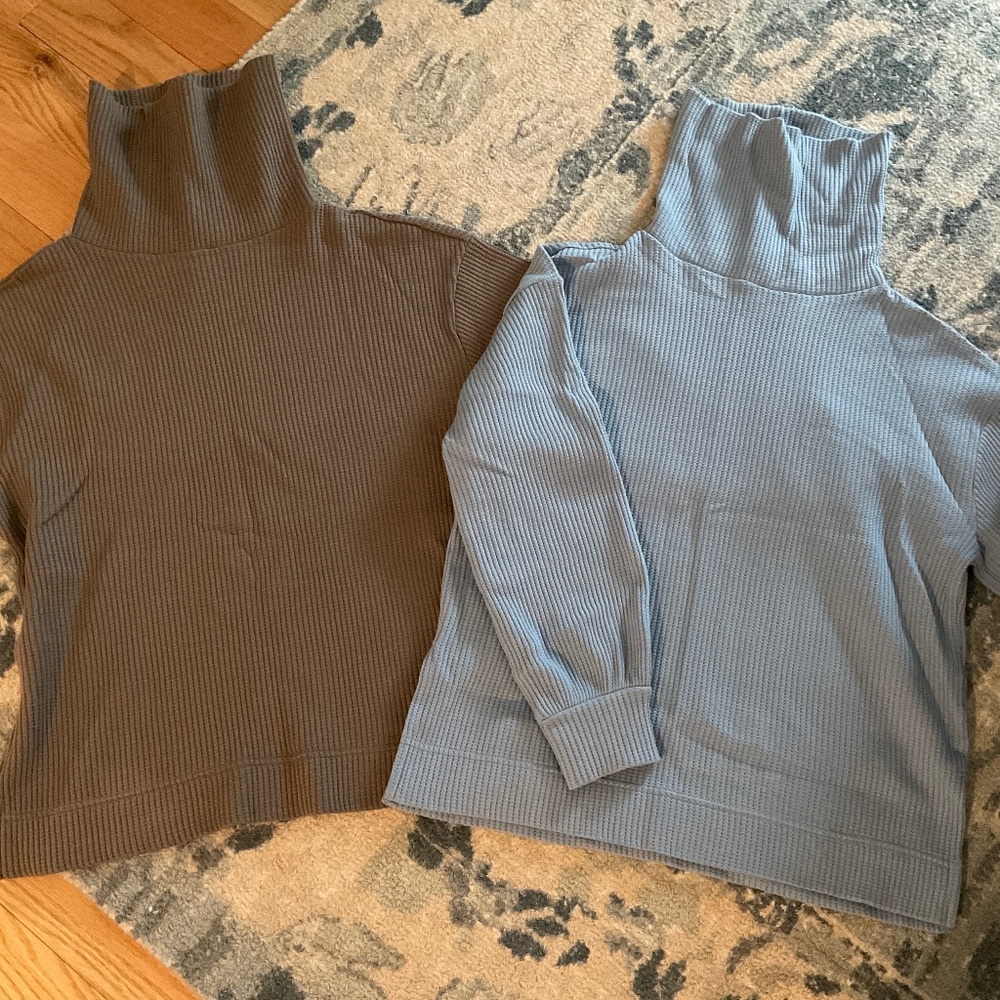 Womens Gap Waffle Cowl Neck Legging Top